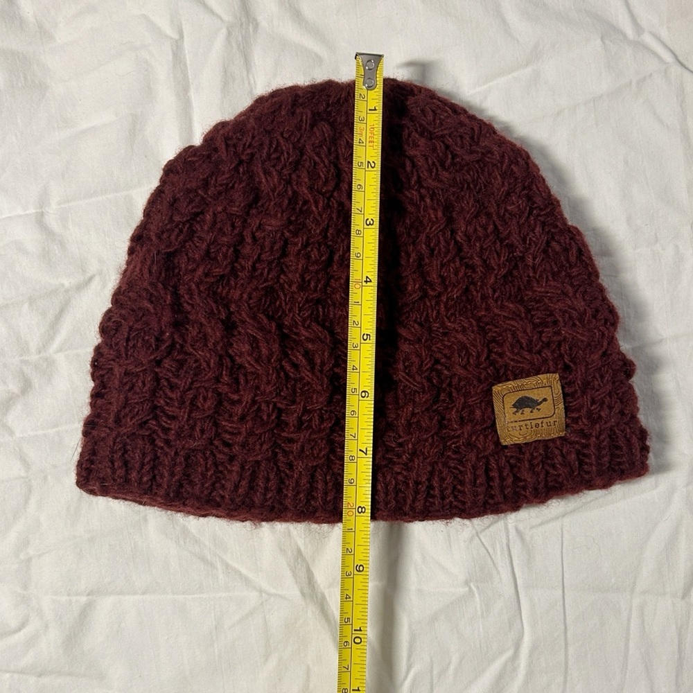 Women’s Burgundy Turtle Fur Wool Knit Beanie with fleece lining - Picture 2 of 6